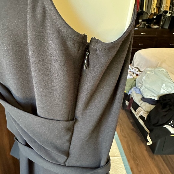 cupcakes and cashmere Black jumpsuit. Wide leg, wrap top. Great for any event! - Picture 4 of 7